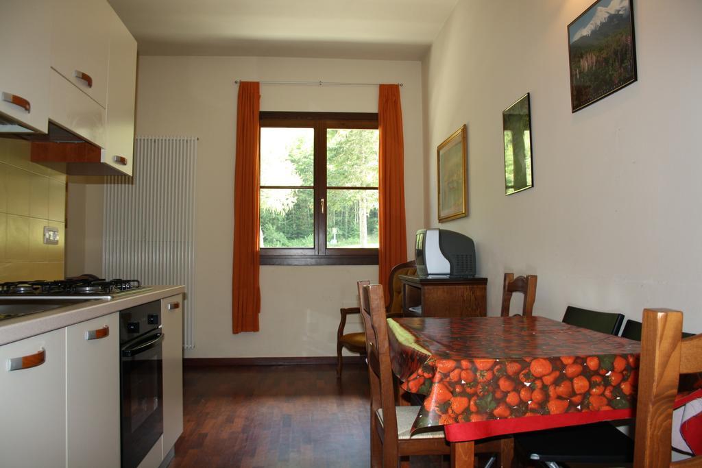 Il Cervo Bianco Aparthotel Abetone Rom bilde