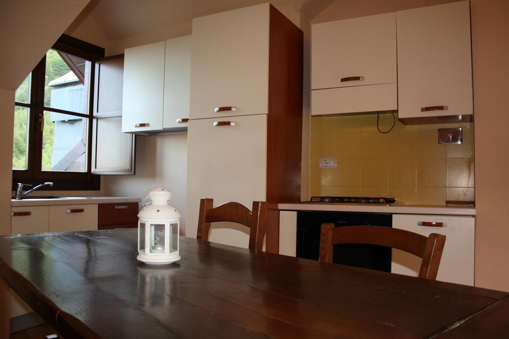 Il Cervo Bianco Aparthotel Abetone Rom bilde